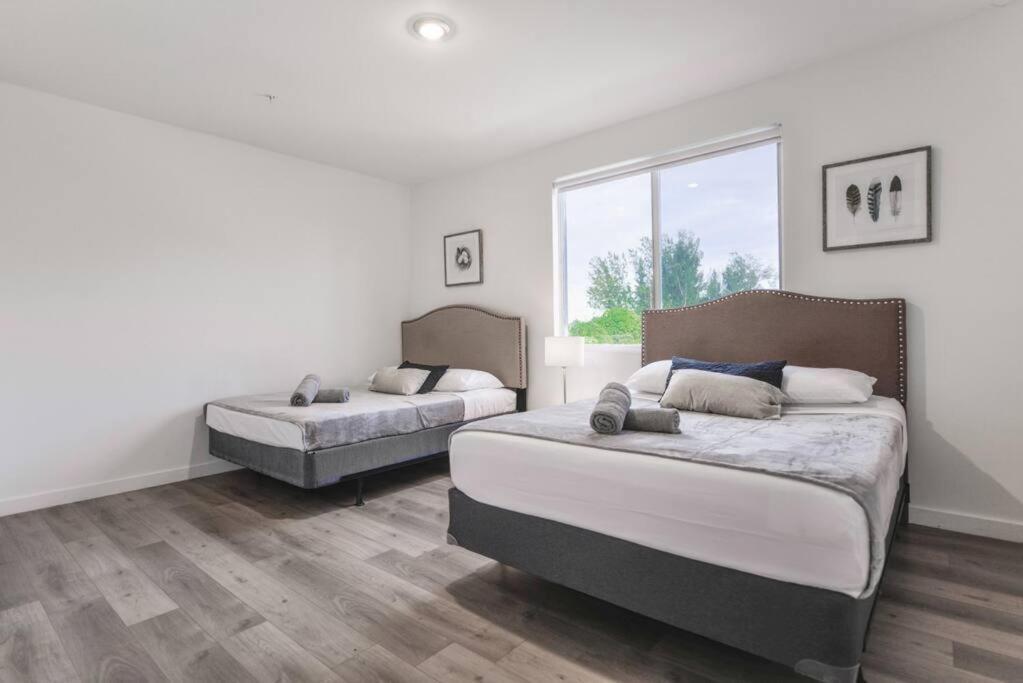 Amazing Town House 15 Min From The Beach Wfree Parking Villa Miami Exterior photo