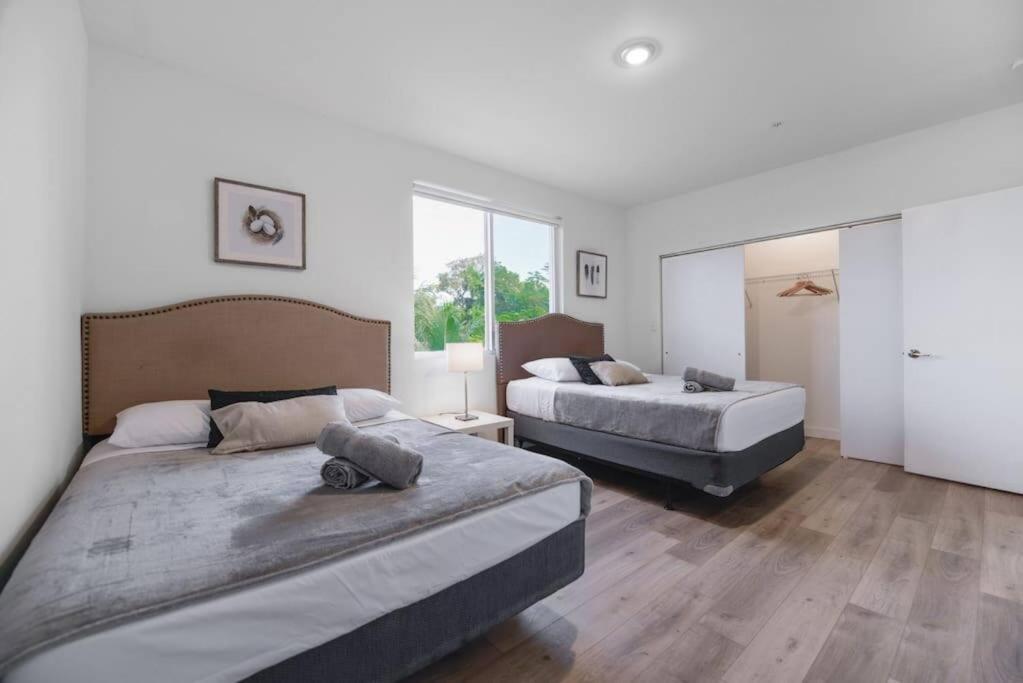 Amazing Town House 15 Min From The Beach Wfree Parking Villa Miami Exterior photo